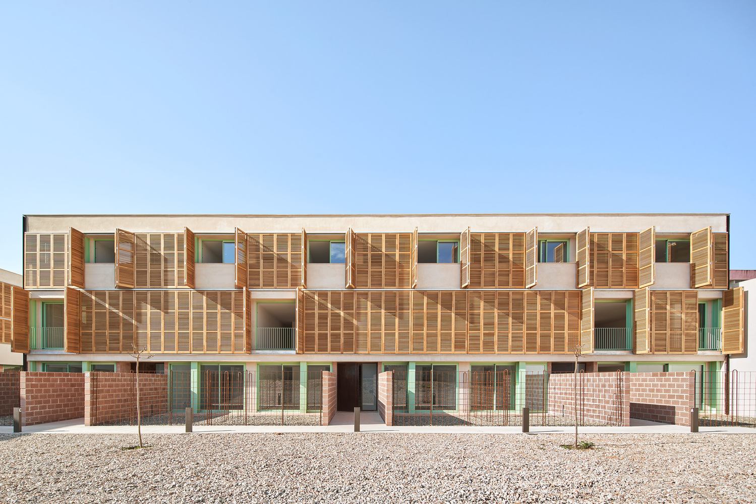 EDAS – Design Kommunalka Reconstruction of soviet era interiors of communal