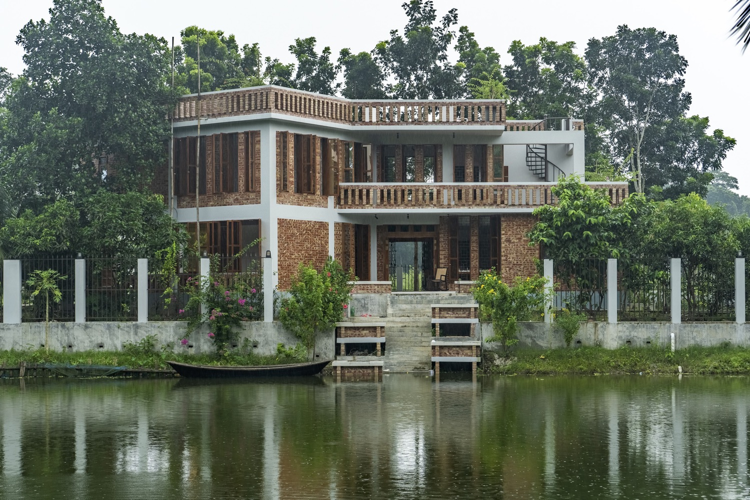 Traditional Bengali Architecture: A Modern Interpretation at Hawladar ...