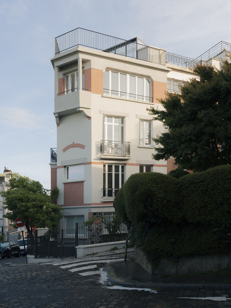 Art Deco House Renovation in Paris A Modern Revival by Simon Jouin