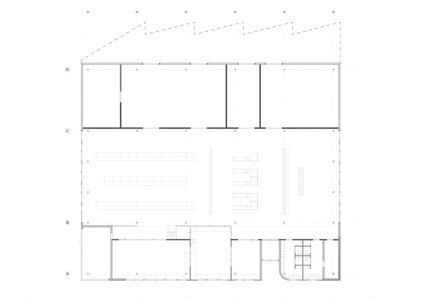 Floor plan showing three zones: expedition with loading docks, central grocery shop, and supervision offices