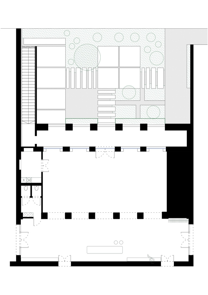 Floor plan drawing showing a courtyard with circular plantings above a colonnade and entrance hall below