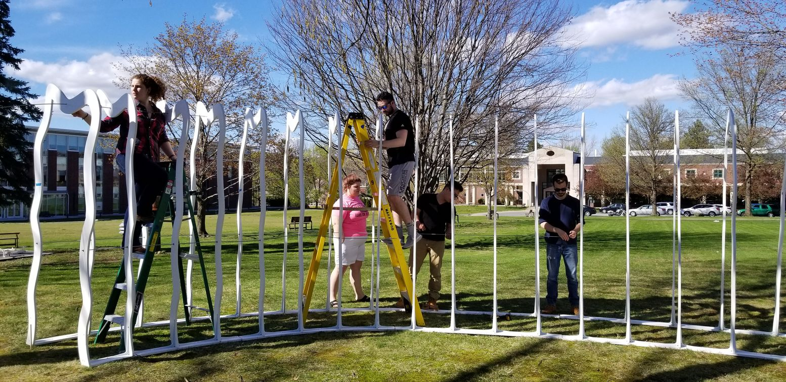 Bringing parametric design to life—collaborative assembly of the Drift installation.