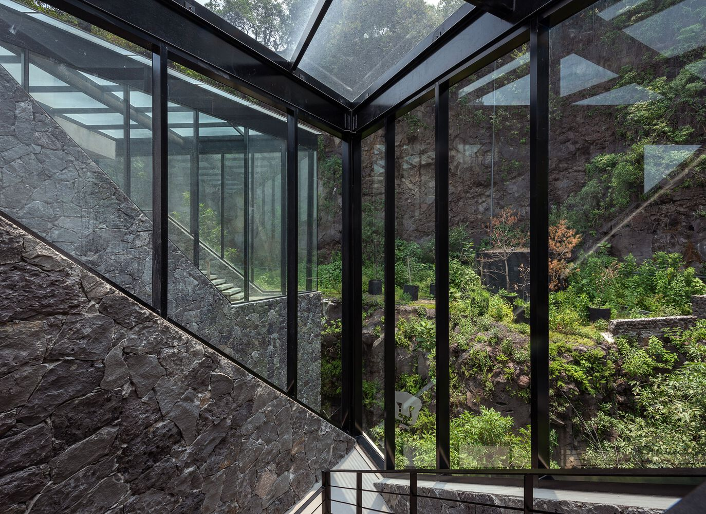 All photographs are works of Jaime Navarro