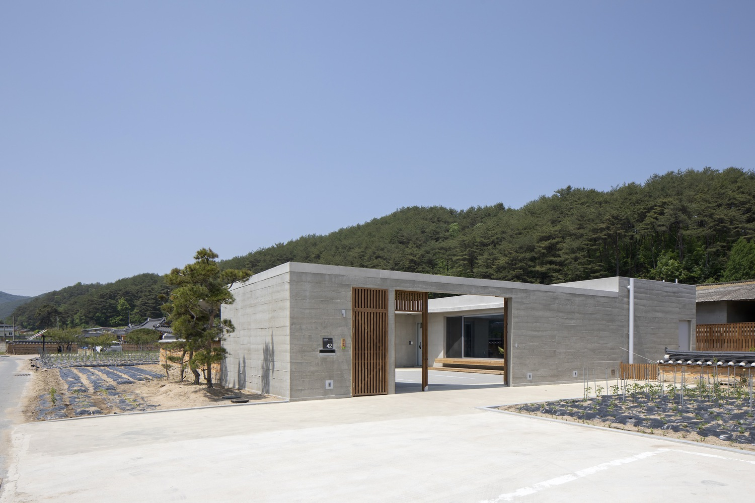 All photographs are works of Jae Kyeong Kim