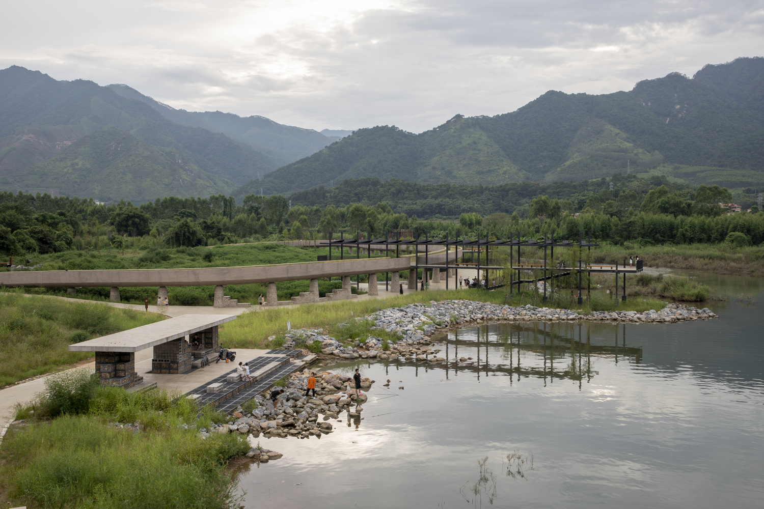 Guitou Town Wetland Park in Guangdong by YXDesigners