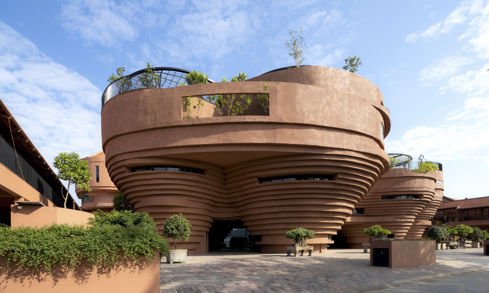 Bat Trang Ceramic Community House