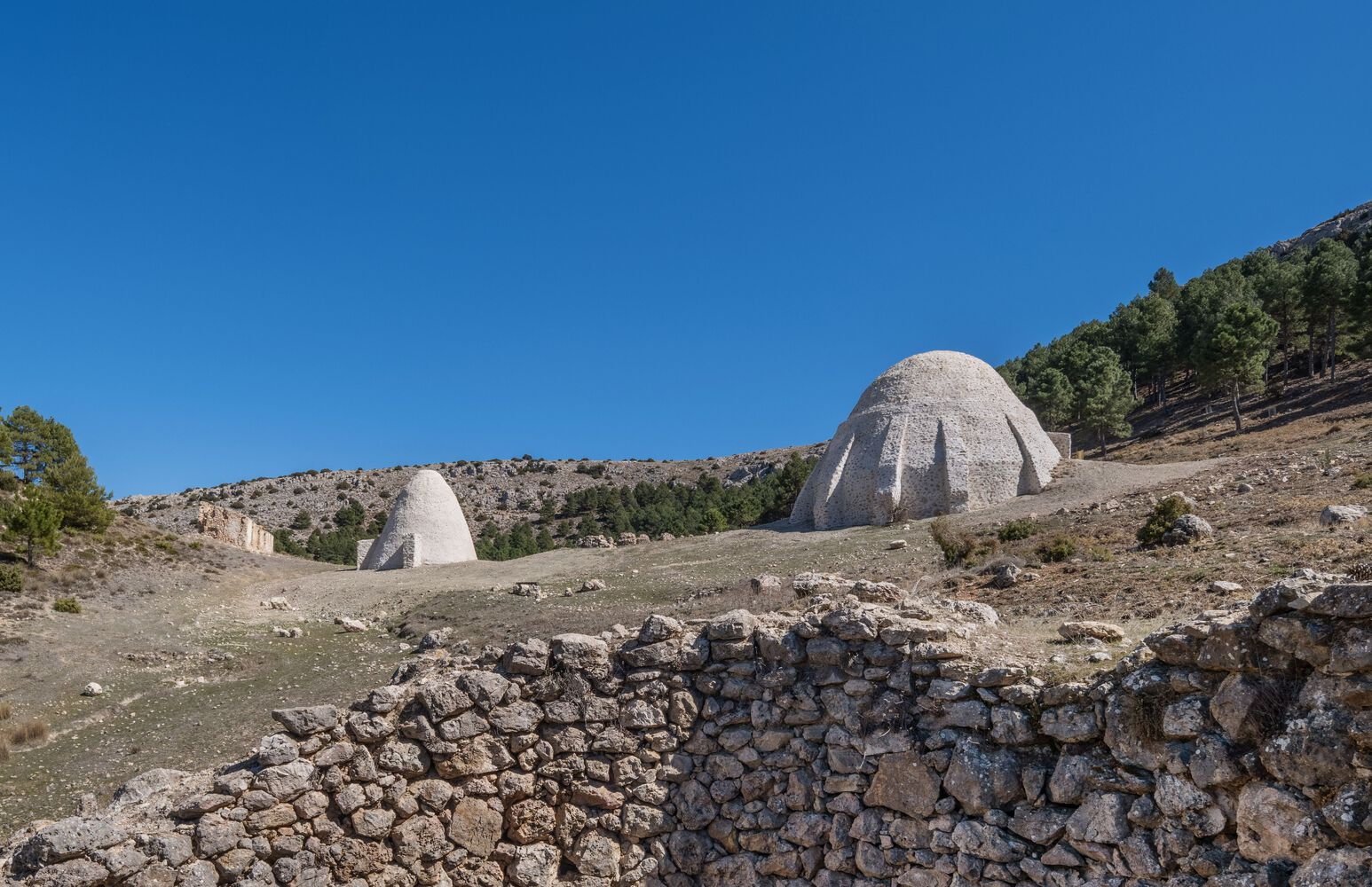 All photographs are works of David Frutos