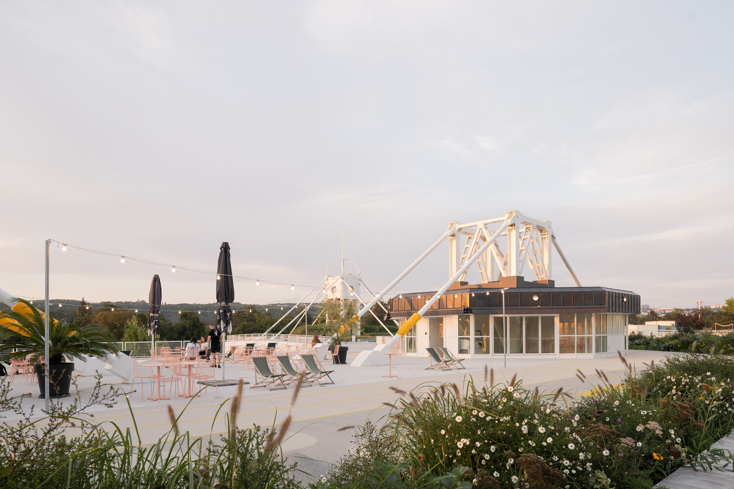 Industrial Loft Apartment Interior Design - A Complete Guide