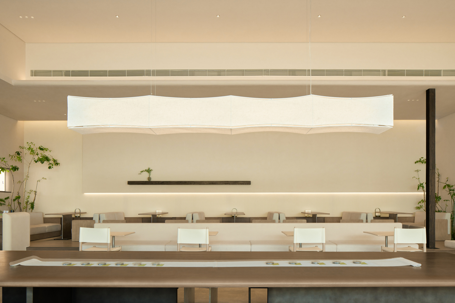 All photographs are works of yuuuunstudio