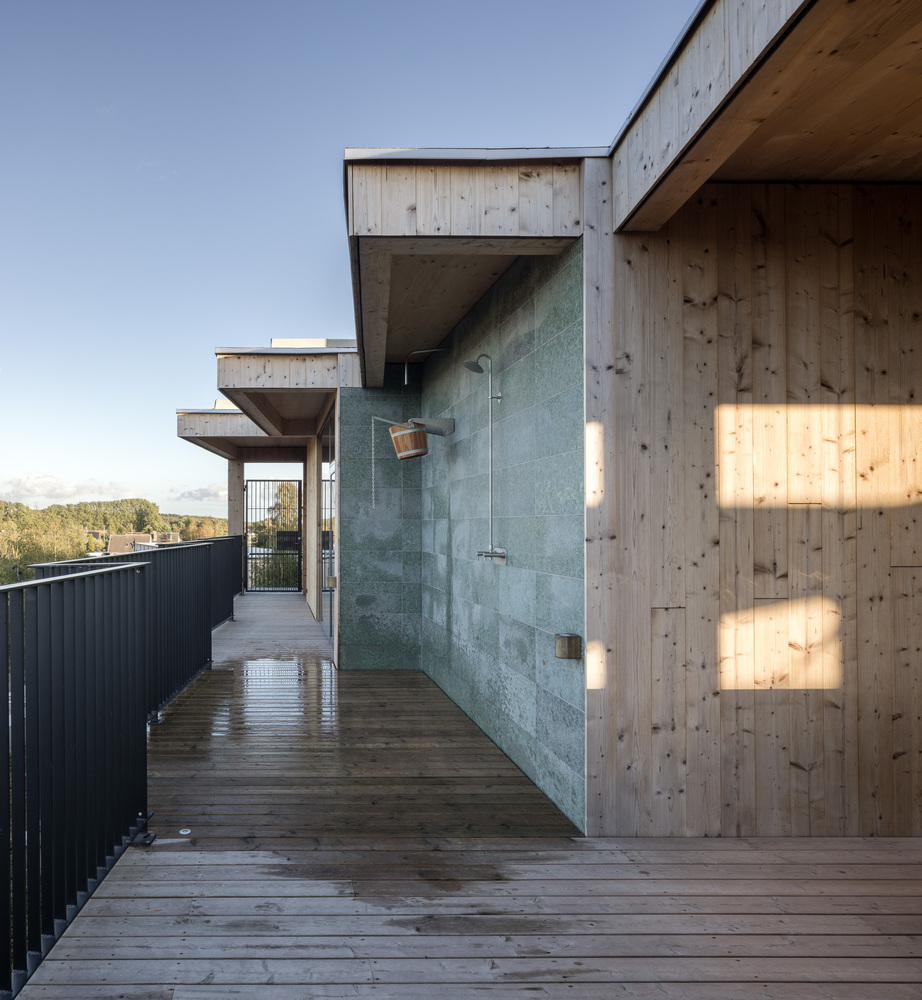 All photographs are works of Adam Mørk