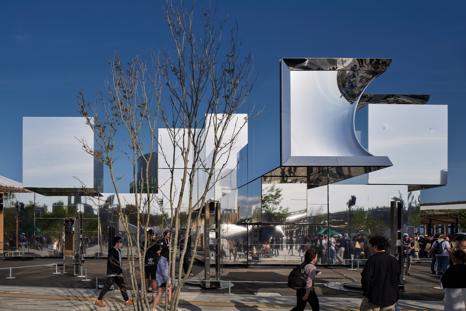 Expo 2025 Osaka Pavilion null² by Noiz Architects: A Landmark of