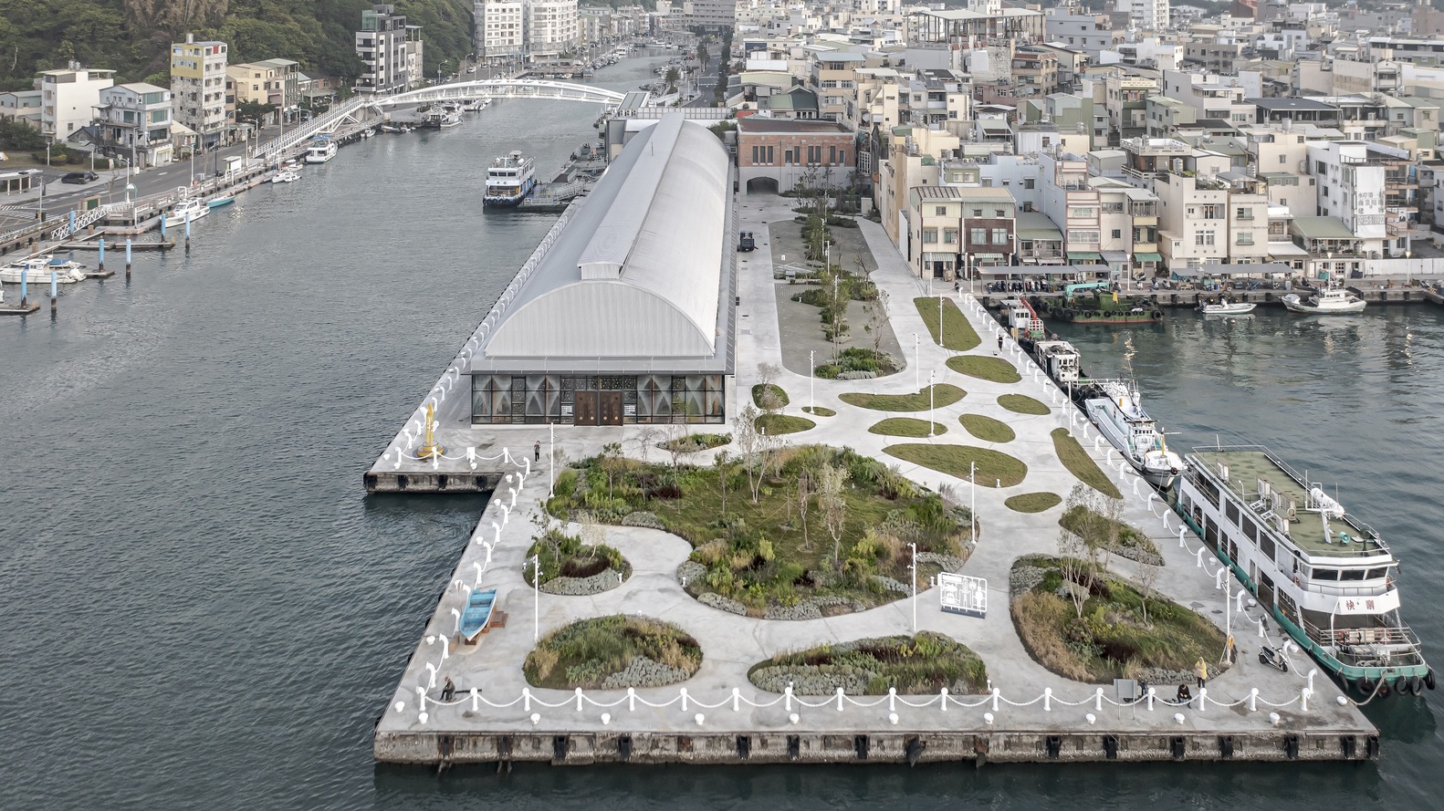 Gushan Fish Market Revitalization by C.M. Chao Architect & Planners