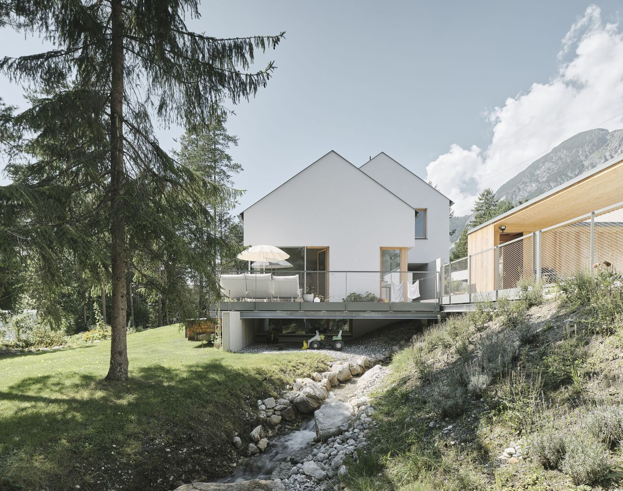 All photographs are works of David Schreyer