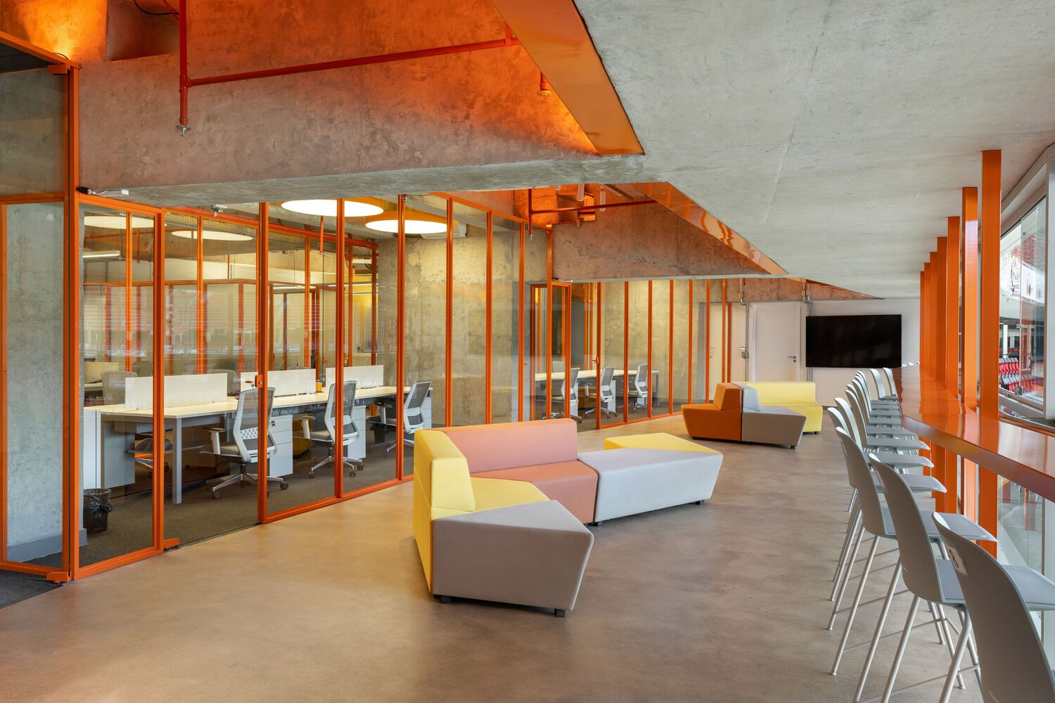 All photographs are works of Júlia Tótoli