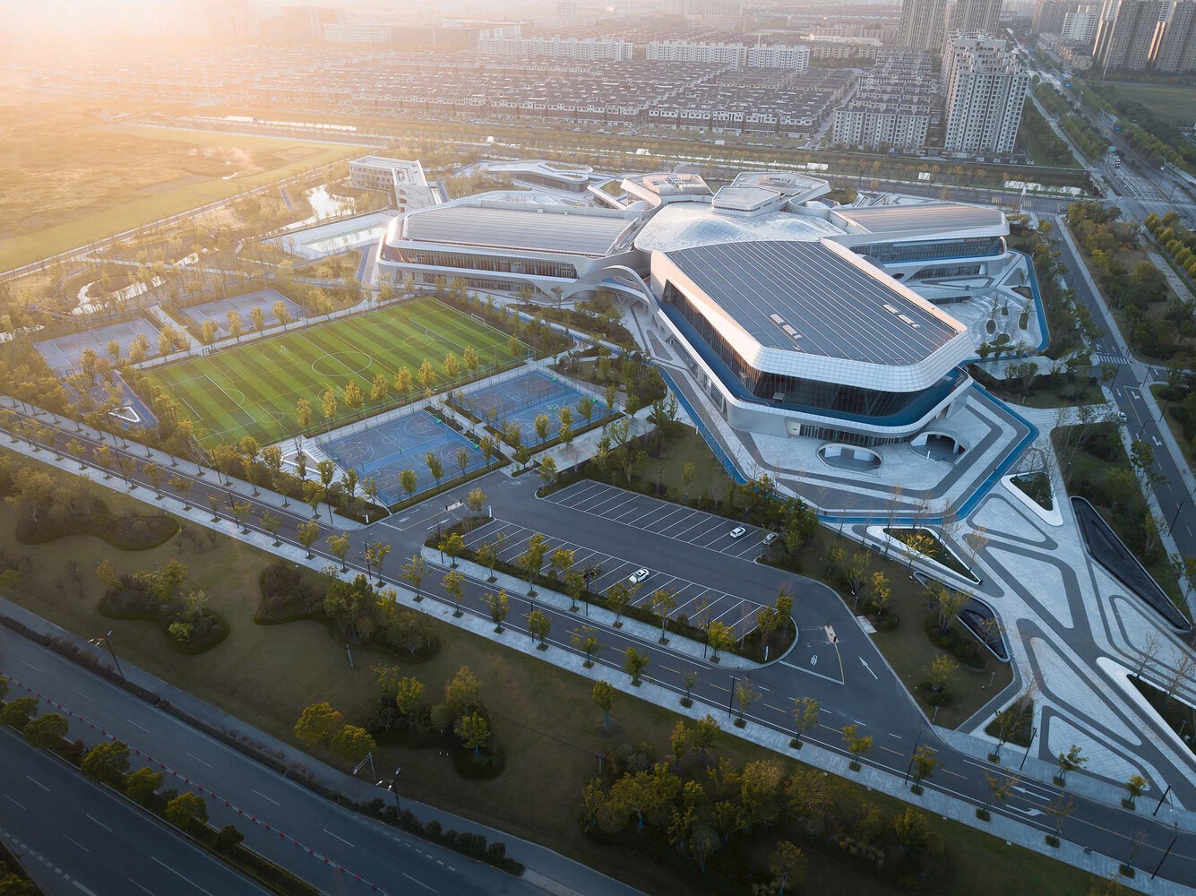 Tongxiang National Fitness Center and Li Ning Sports Park