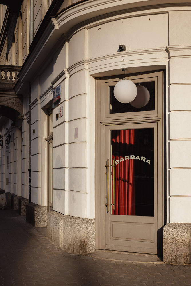 Barbara Bar and Restaurant