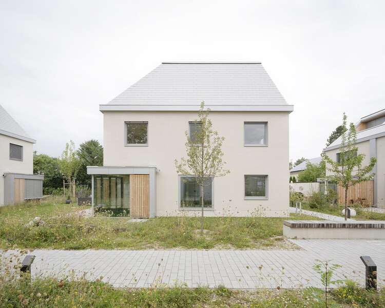 Modular Timber Residential Quarter Am Rathausplatz: Redefining