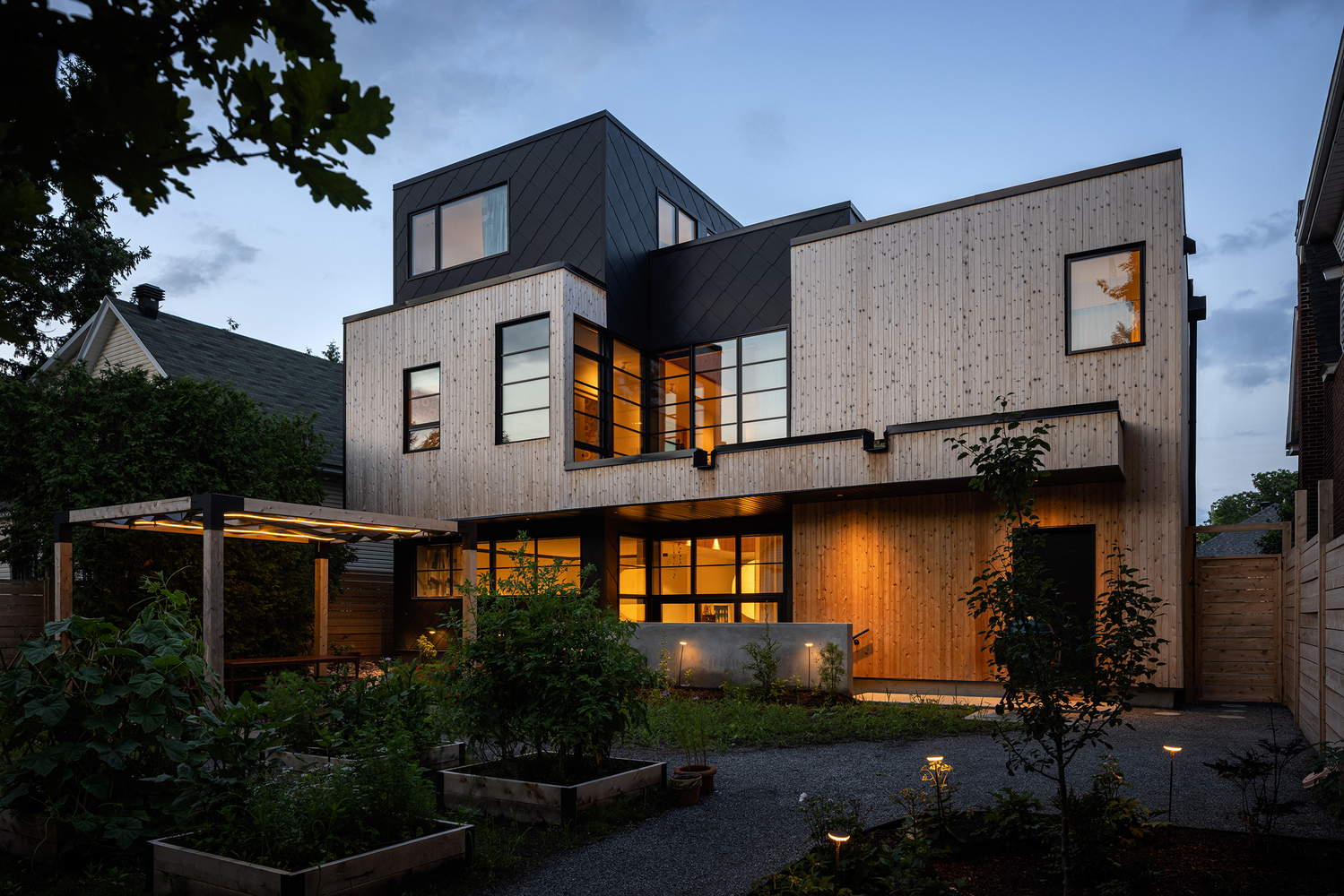 The Warren House by PLOTNONPLOT Architecture Inc.