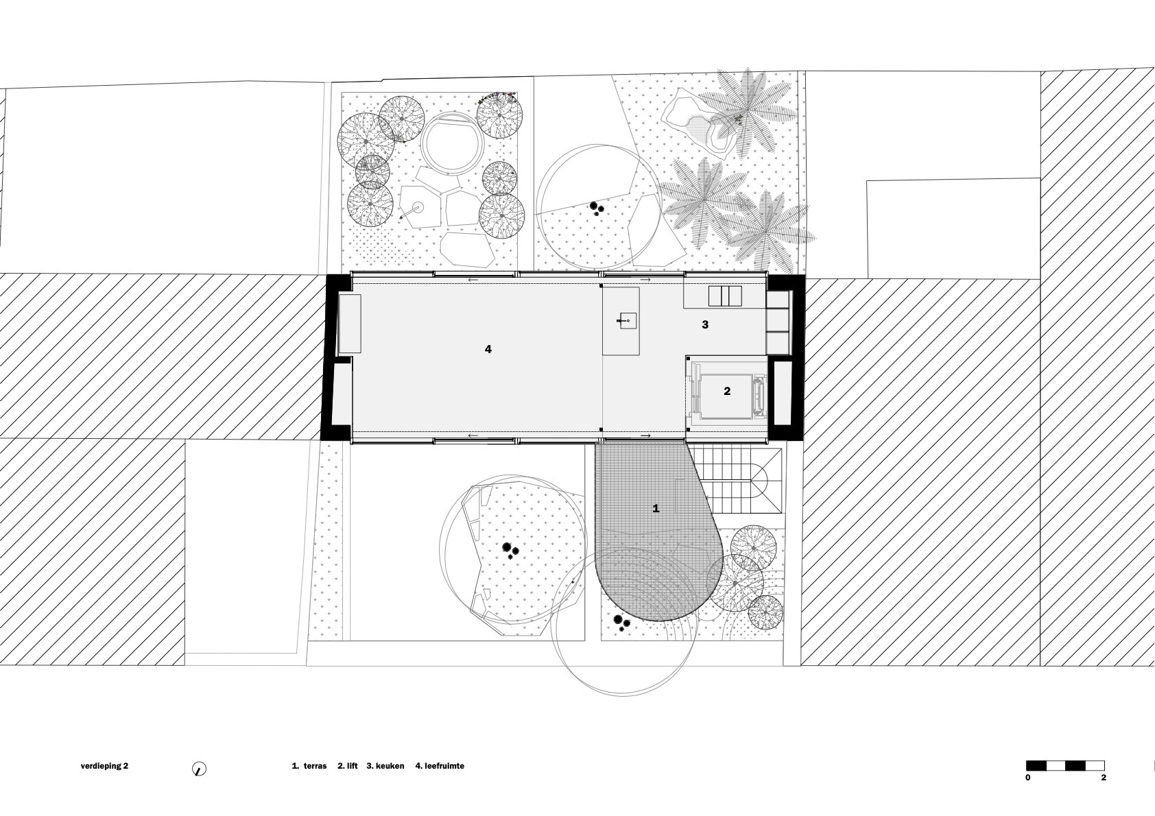 Floor plan drawing showing a narrow interior with terraces and landscaped courtyards on either side