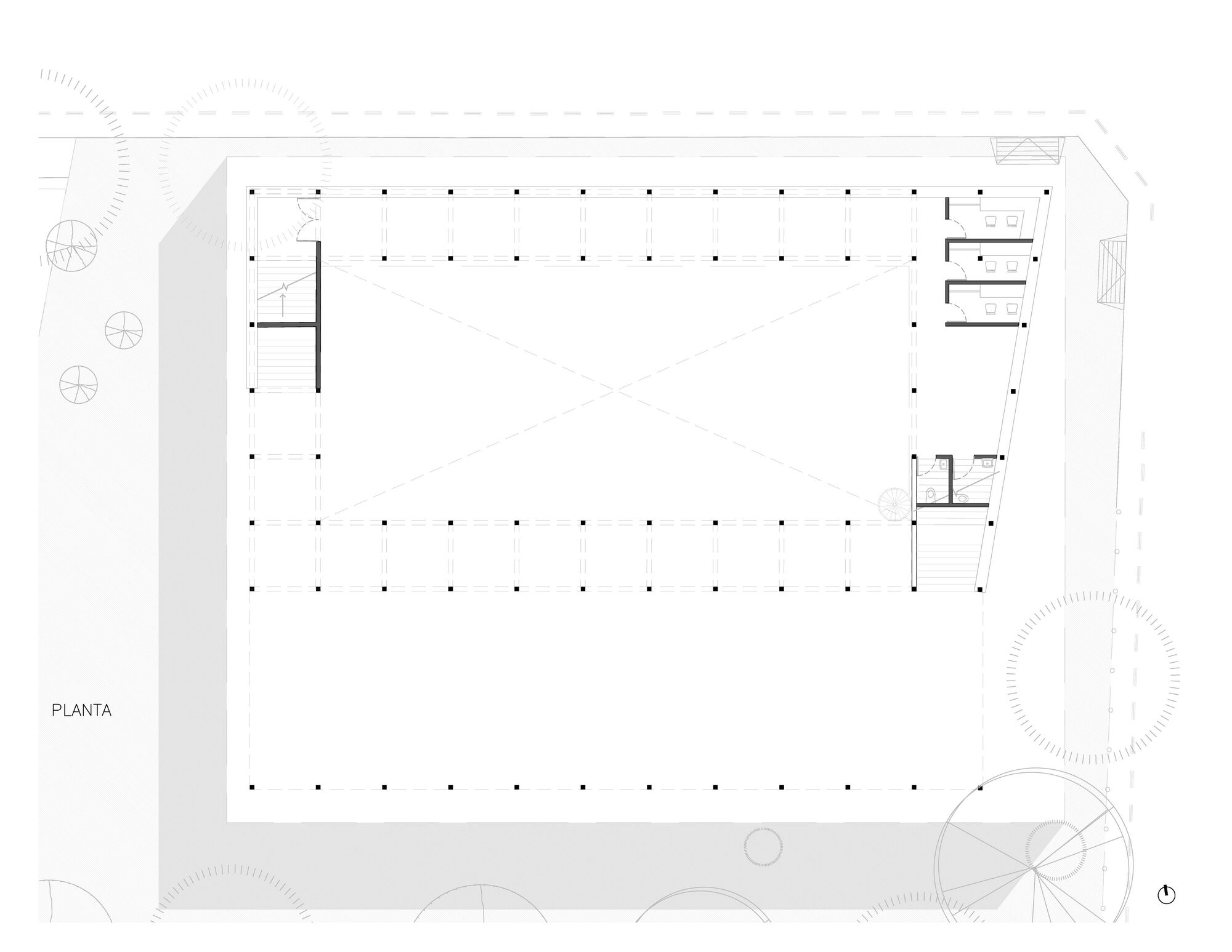 Floor plan drawing showing a rectangular volume with regular column grid and service cores at corners