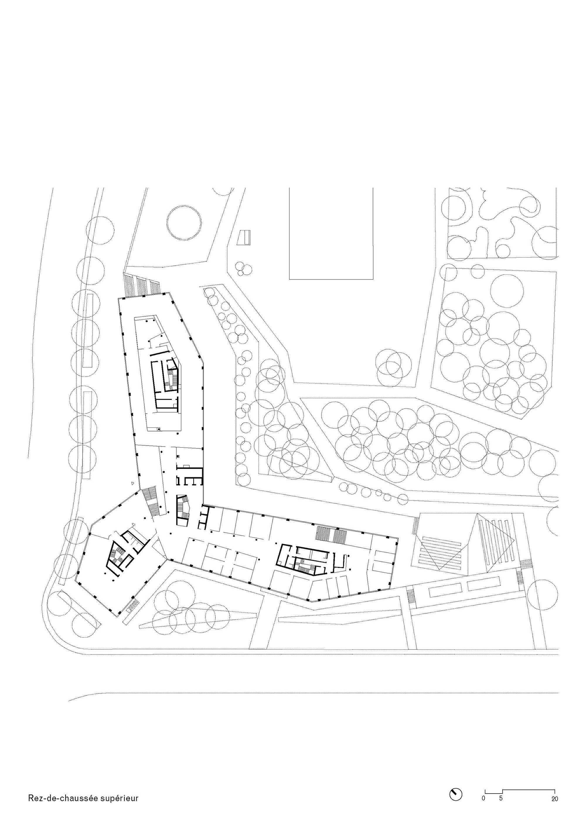Upper floor plan drawing showing three wings radiating from a central circulation core with rooftop gardens