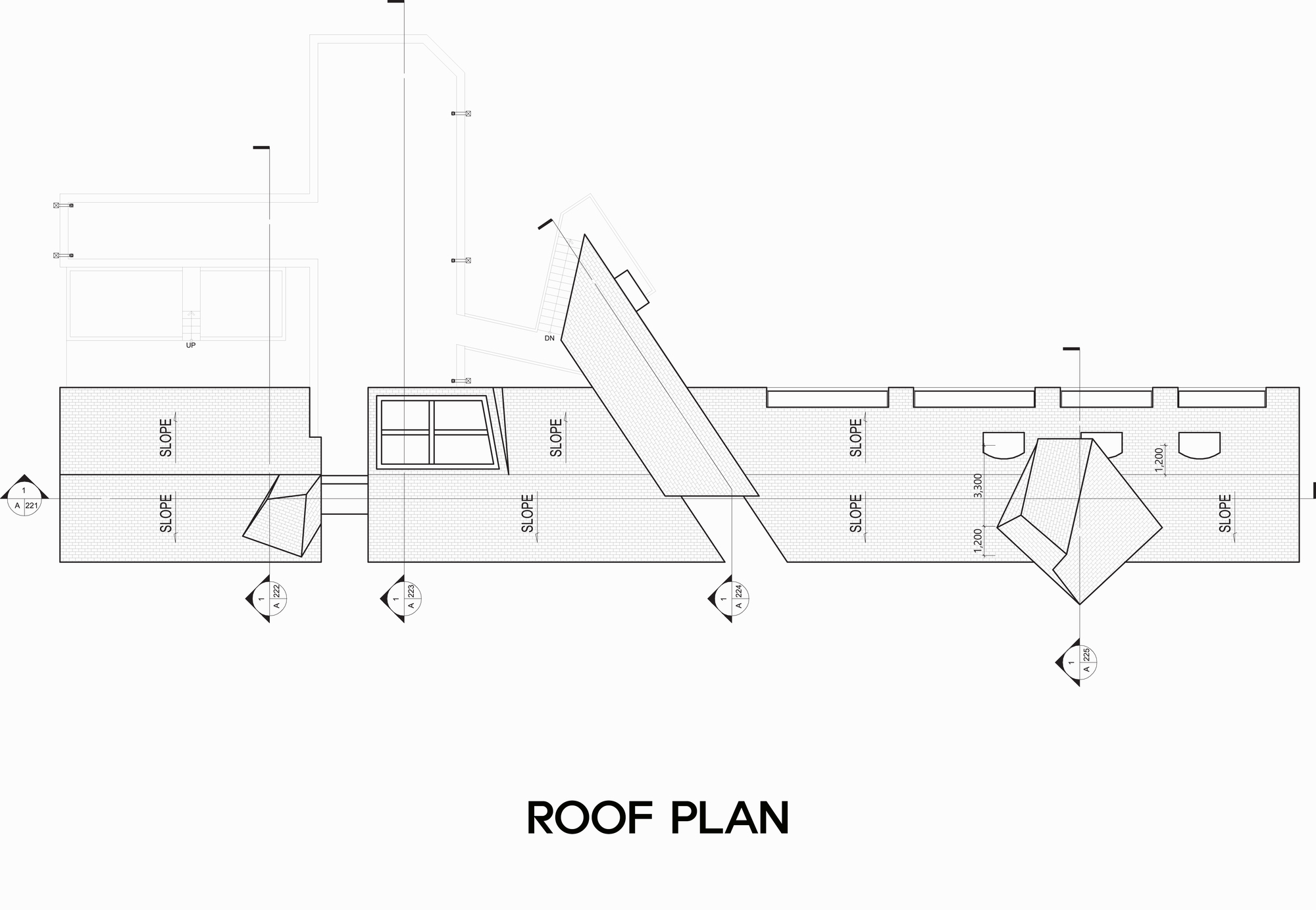 Roof plan drawing illustrating angular projecting forms above a rectilinear base with slope annotations