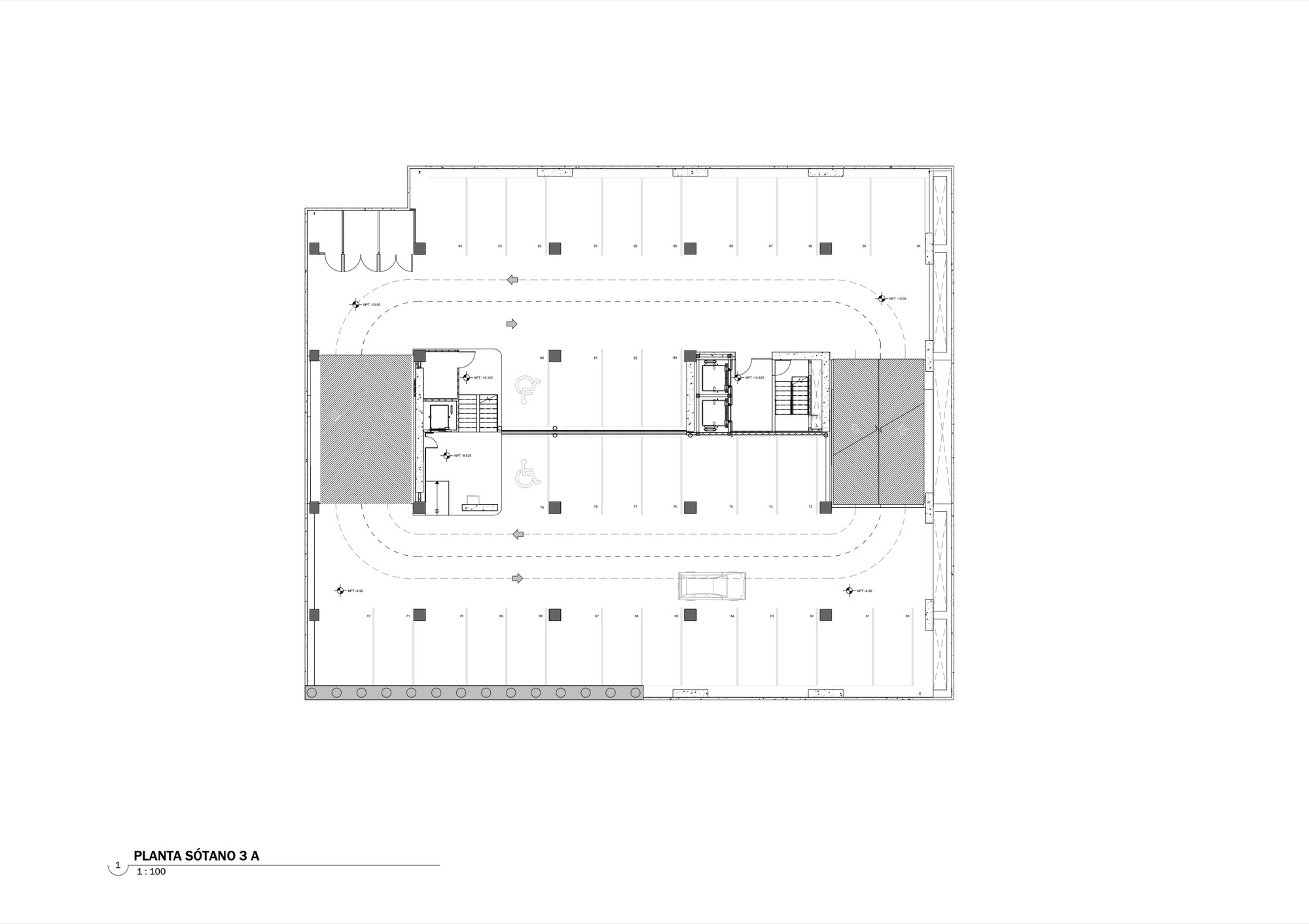 Floor plan drawing showing open office layout with central curved circulation zone and perimeter columns