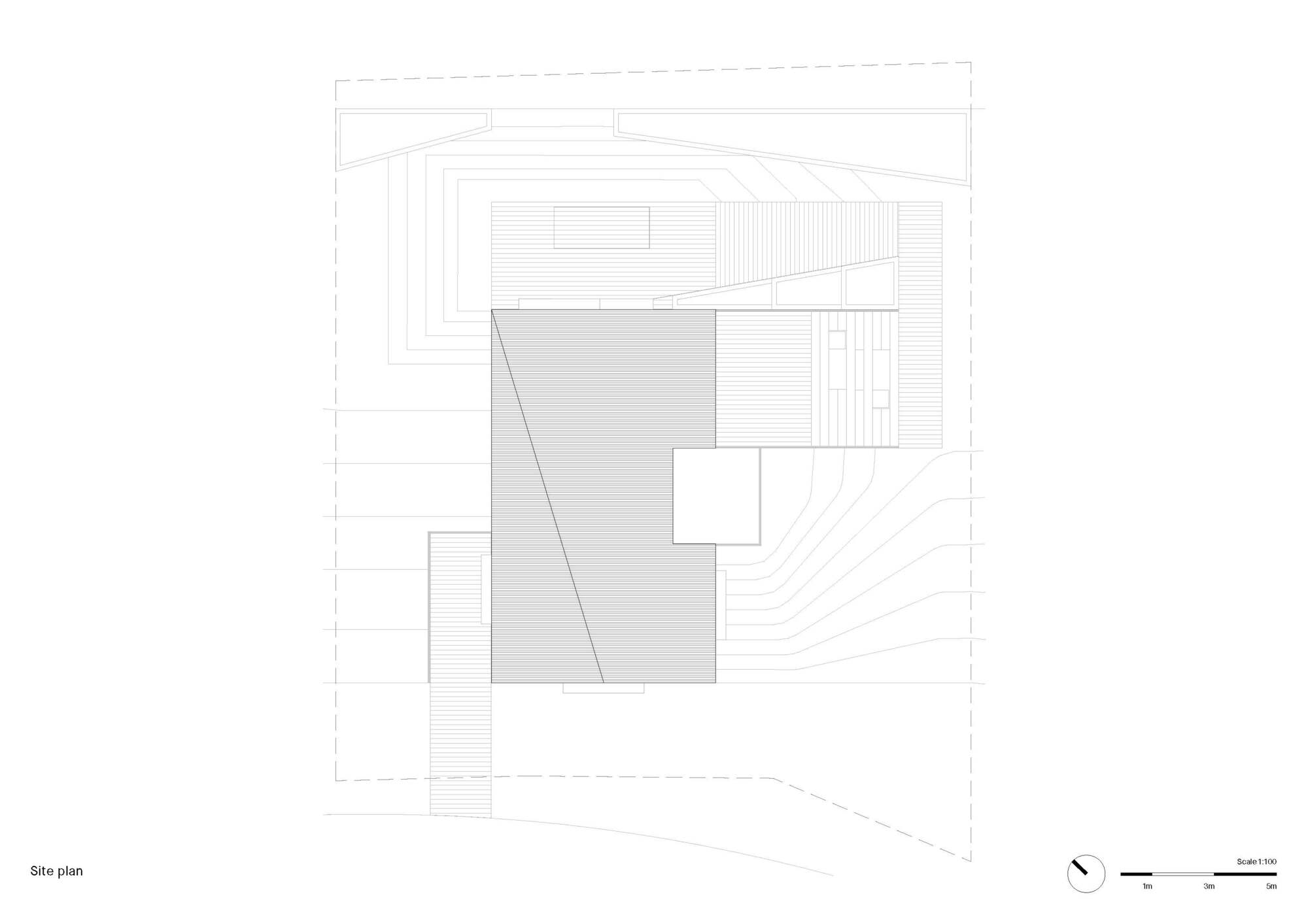 Site plan drawing showing building footprint on sloping terrain with contour lines
