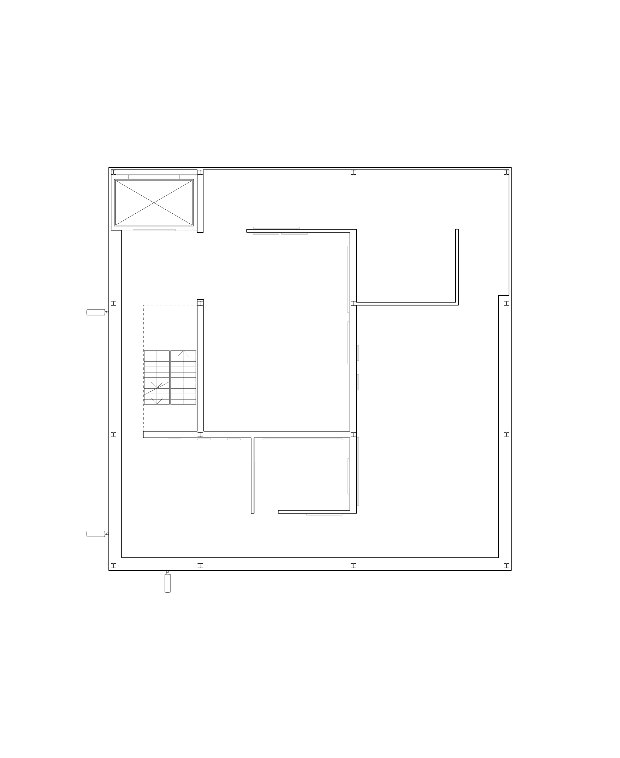 Floor plan drawing of a square upper level with a stair, a lift shaft in one corner and freestanding partition walls