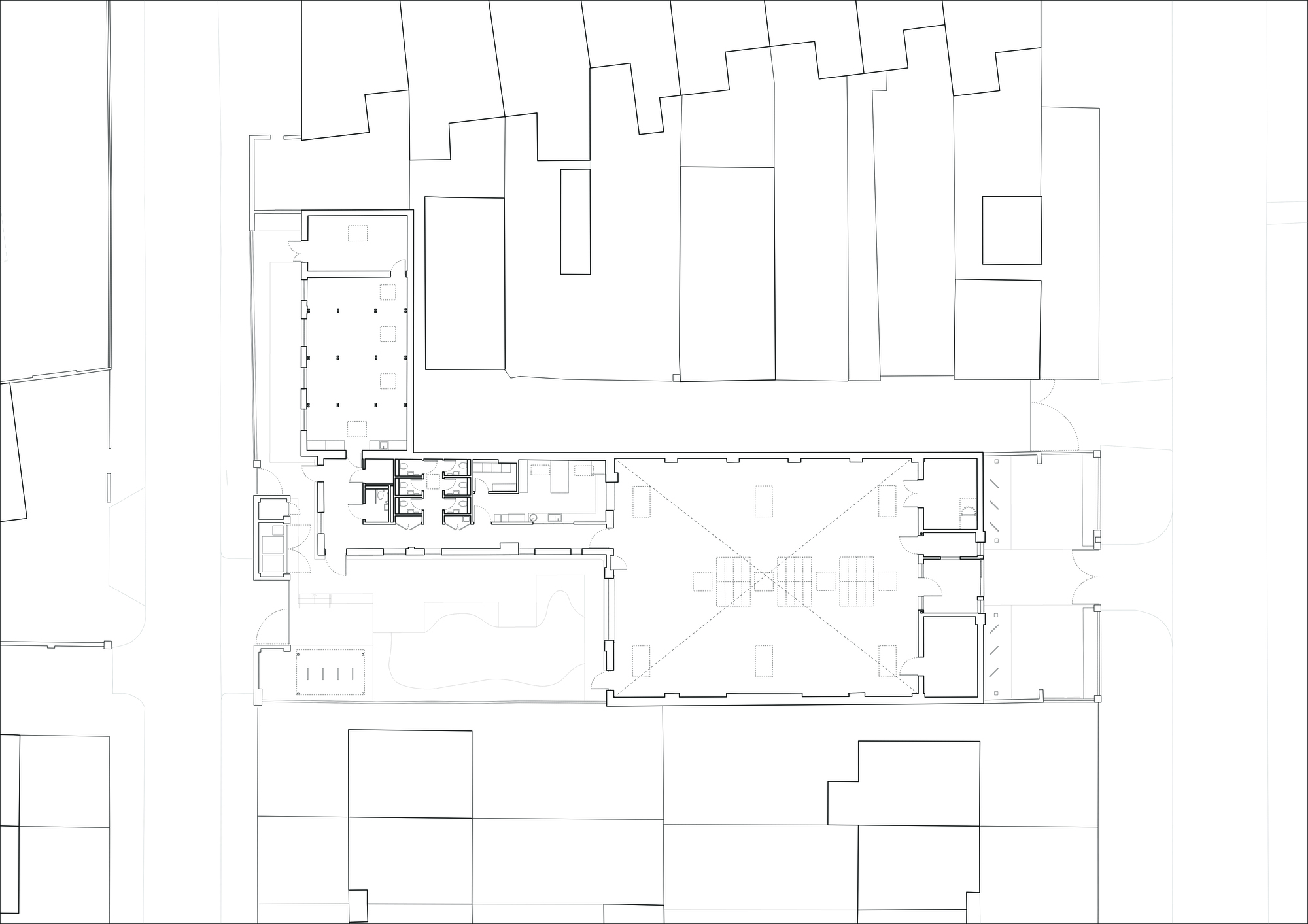 Site plan drawing showing the long narrow building footprint, with a crossed-diagonal roof outline over the main hall between neighbouring plots