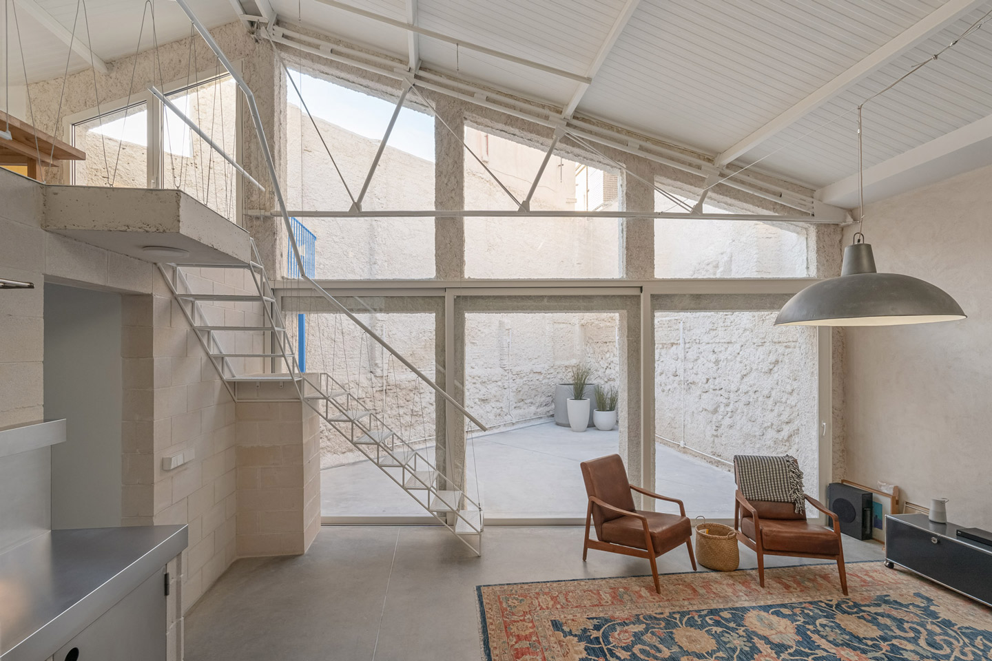 Maru Serrano, courtesy of Burr Studio