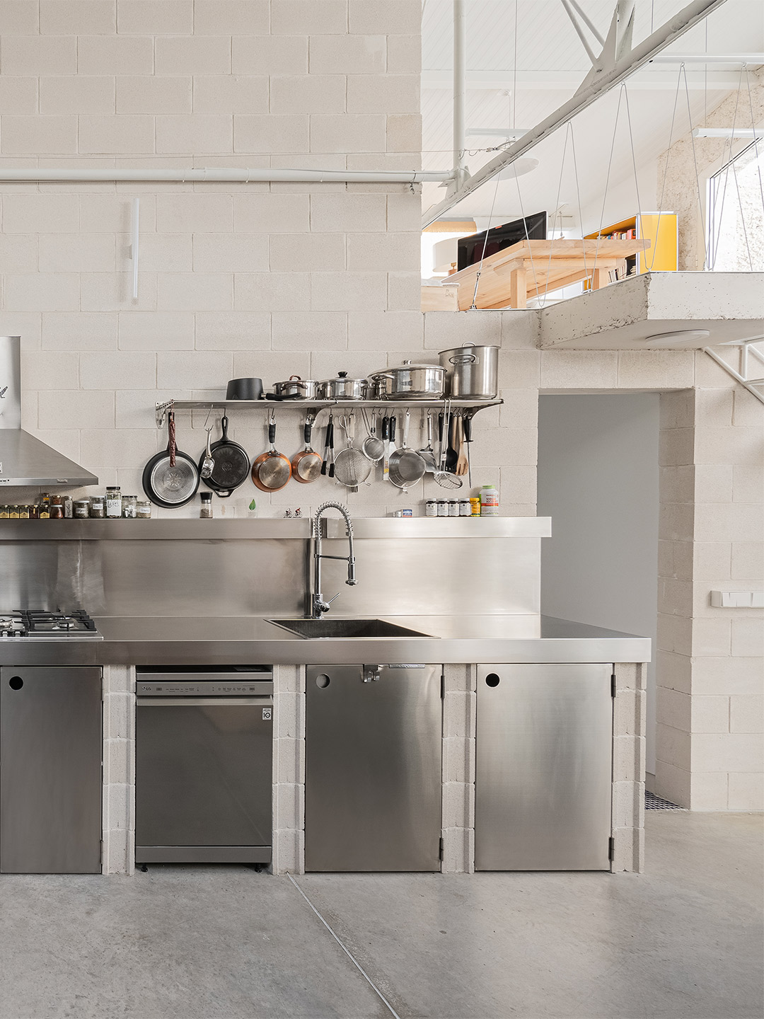 Maru Serrano, courtesy of Burr Studio