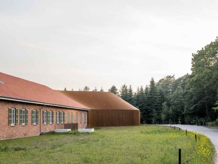 Image by Rasmus Hjortshøj
