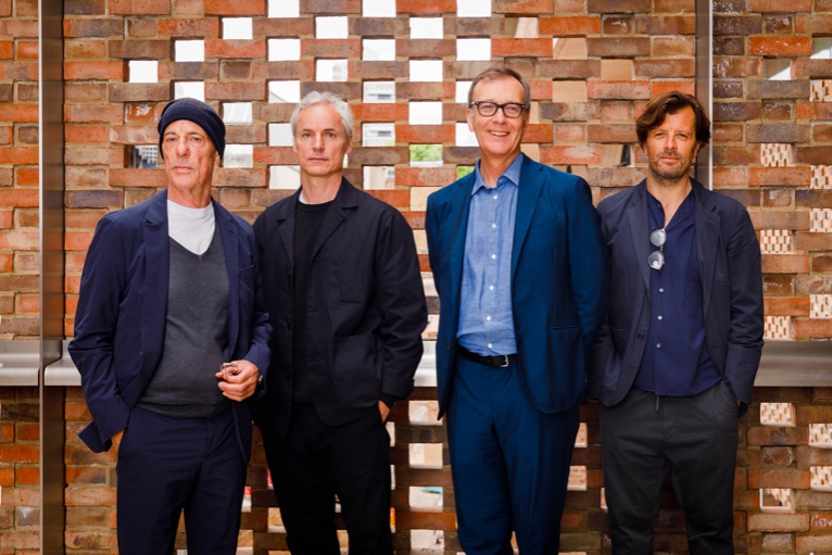 Team2122023 02 24T12 58 58 991424