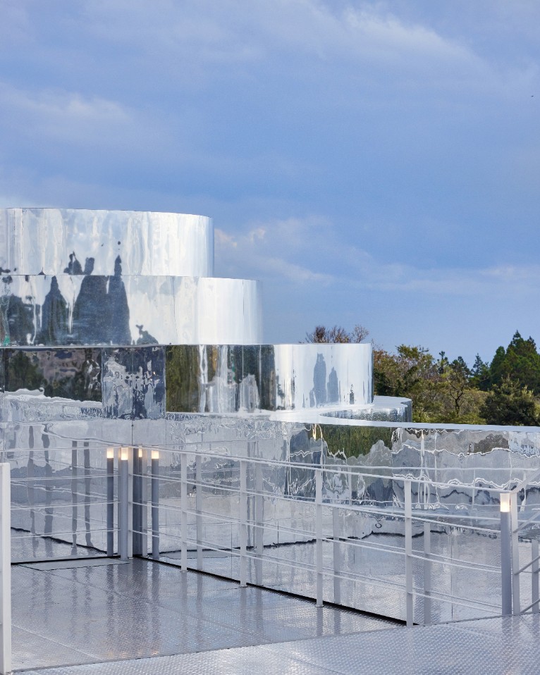 Courtesy © Burberry