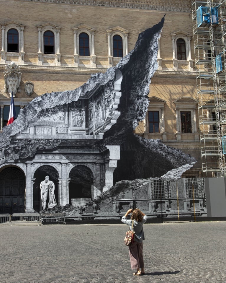  Punto di Fuga, Farnese Palace, Rome - ©JR-ART.NET