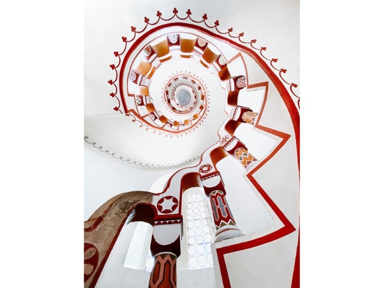 - Lines Don’t Lie by Vince Keresnyei (iPhone11)