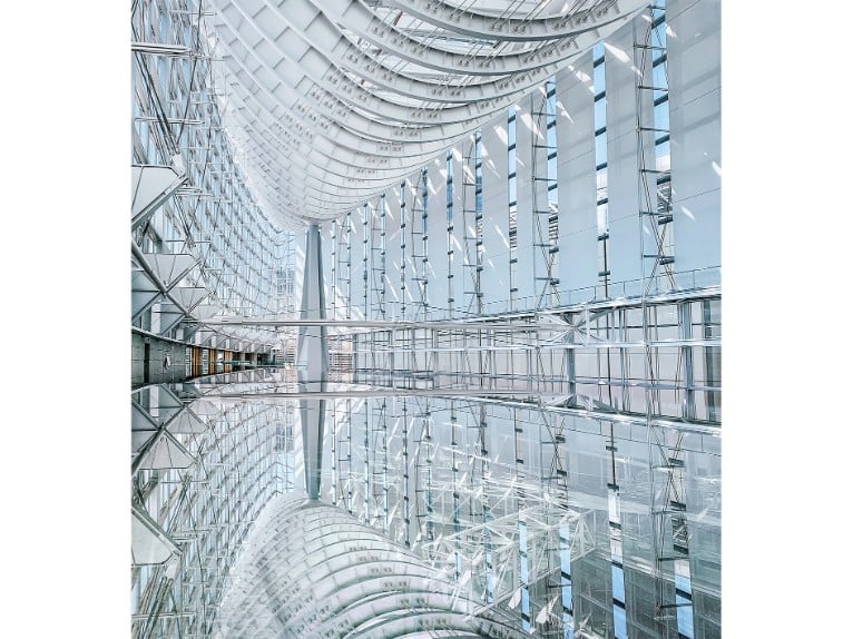 - Forum Frost by Michelle Simmons (iPhoneXS)