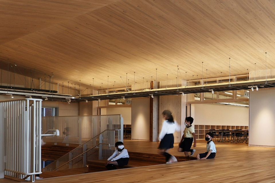Showa Gakuin Elementary School West Wing: A Sustainable and 