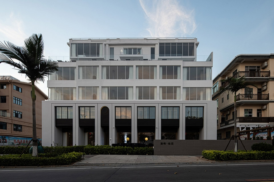 Main façade of Youjian Homestay © ACT STUDIO