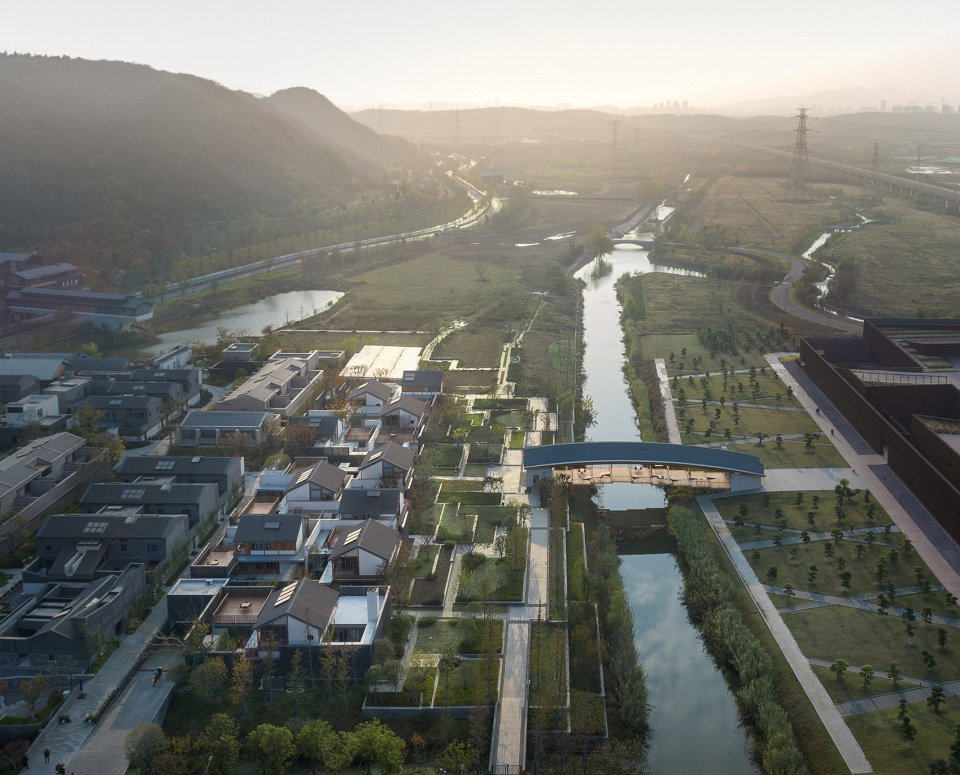 Aerial view of the site © Liangshan