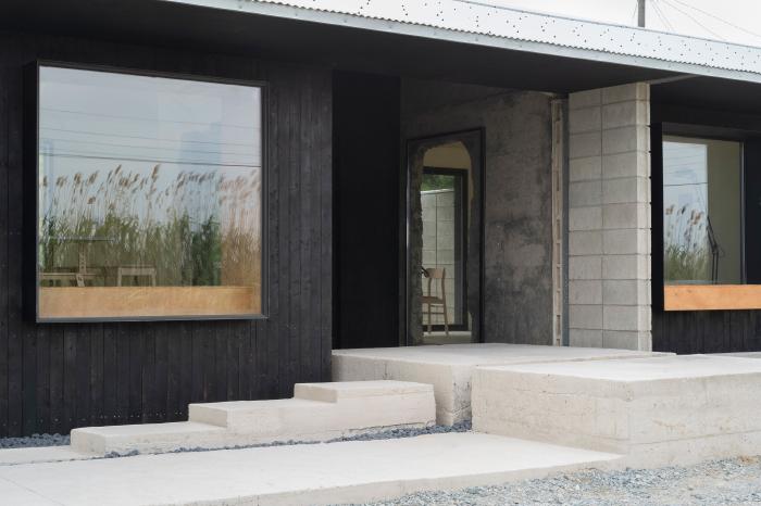 @TCA (THE CONCRETE ABSTRACT)