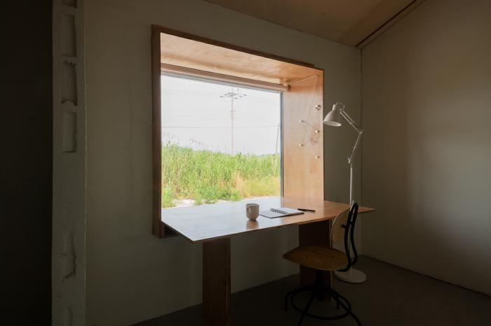 @TCA (THE CONCRETE ABSTRACT)