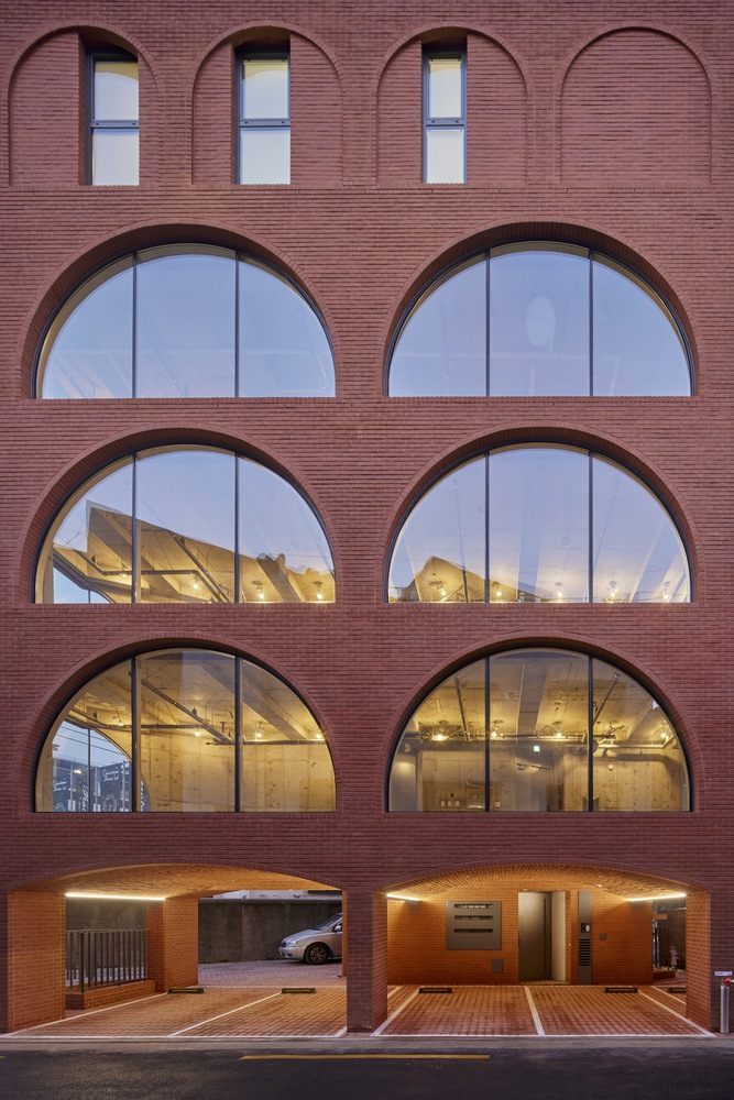 Innovative Mixed-Use Architecture: The Fillome Building by SOSU ...