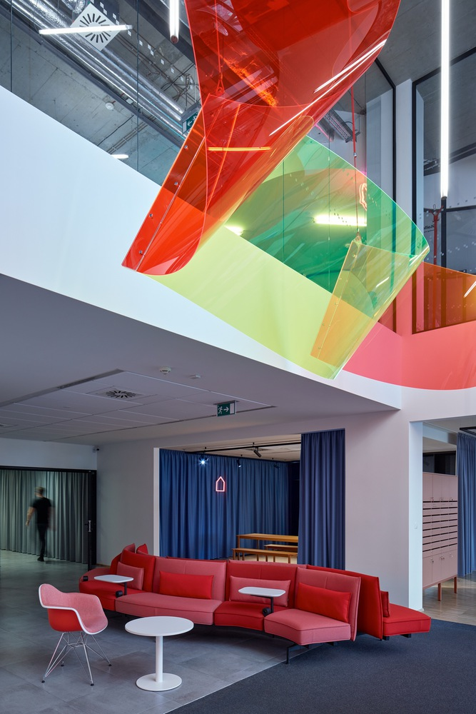 洋書 Innovative Office Design ᑕ❶ᑐ Corporate branding through office design? ➡️ Hushoffice