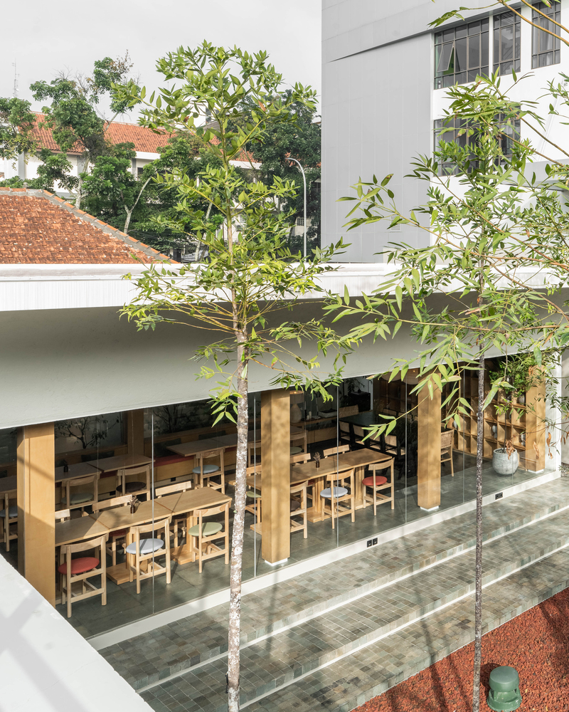 Innovative Coffee Shop Design: Unveiling BYASA Cafe by Studio ASA